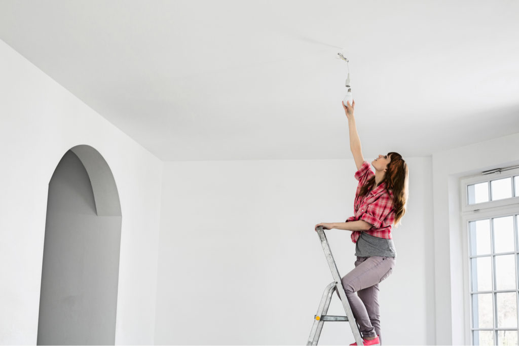 Installing Light Bulb In First Home